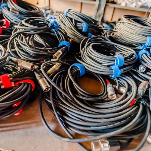 Location de distribution électrique et cables dmx xlr dans les Vosges avec Projax Events (88)
